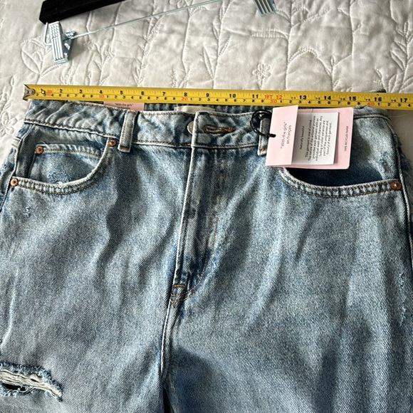 Avec Les Filles High Rise destructed wash Straight Fit Jean Nwt/size 30 - Picture 9 of 9